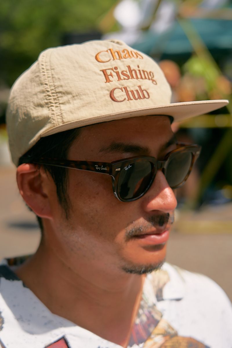 珍しい金魚の総柄シャツで暑い日も涼しげに 加藤茂行 2枚目の写真