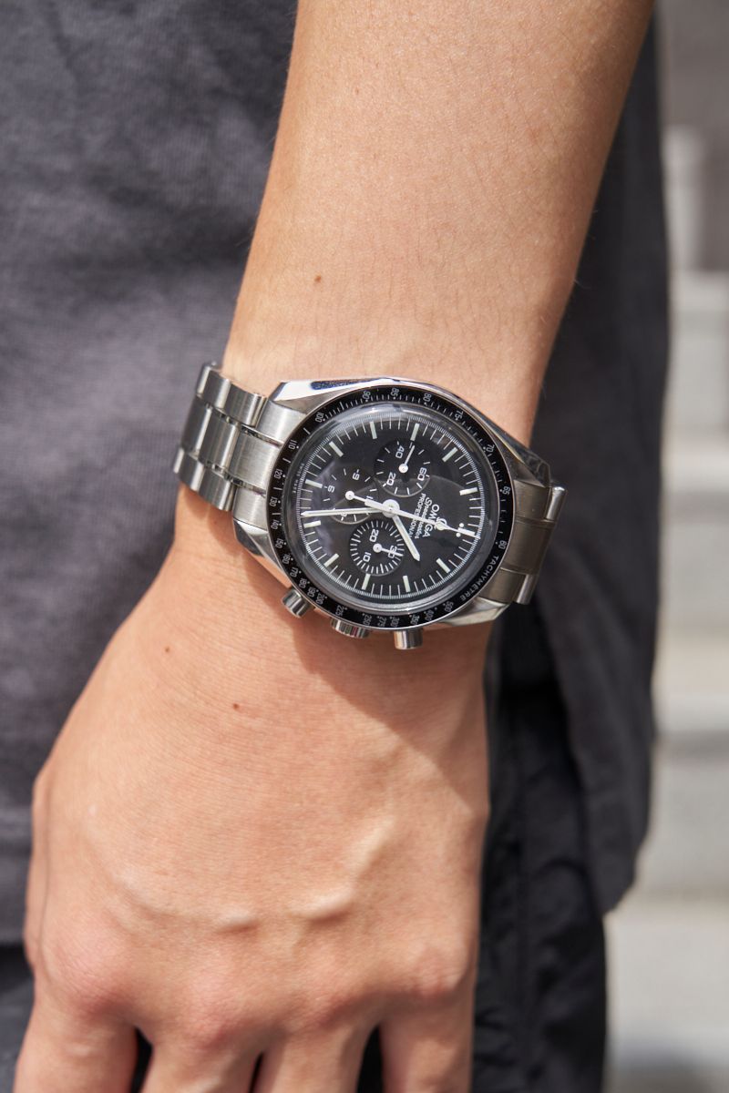 アクセは奮発！夏でも楽しめるブラックコーデ 山本悠介 6枚目の写真