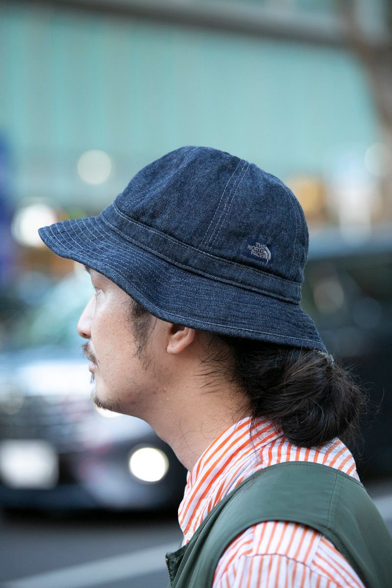 ハイテク最前線！バックシャンな手ブラ貴族 倉町和孝 2枚目の写真