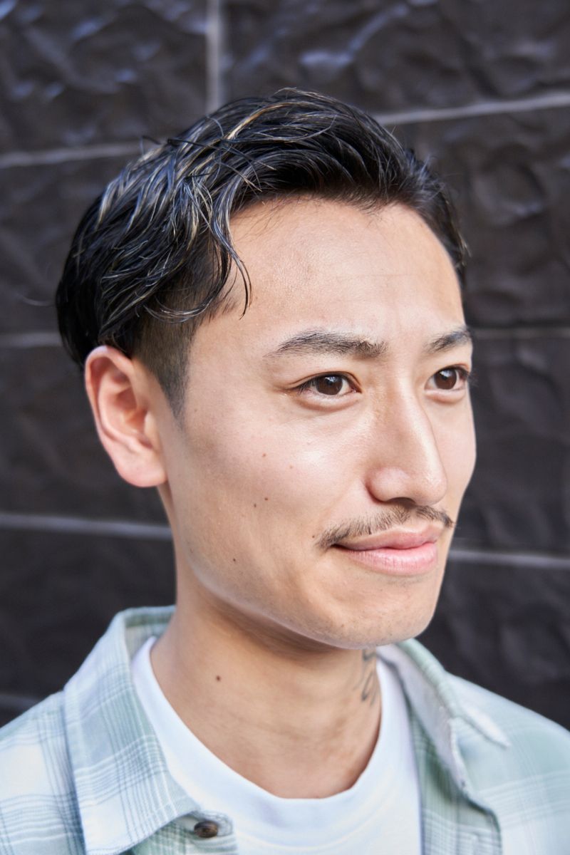 秋を先取りした休日のラフなスタイル 若生和希 3枚目の写真