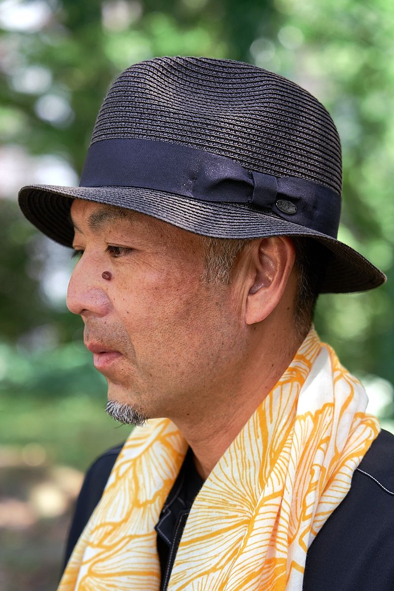 定番ブランドもクセあり小物も我流に 関場一好 2枚目の写真