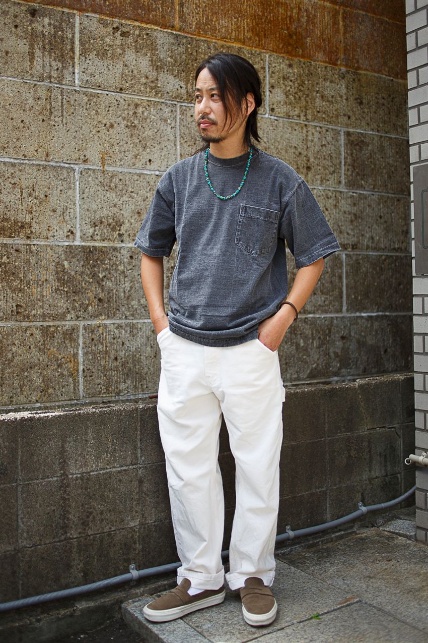 無地Tシャツが格好いい人は「キャンバー」率高し。ヘビーオンスを愛用する3名をスナップ - 6枚目の画像