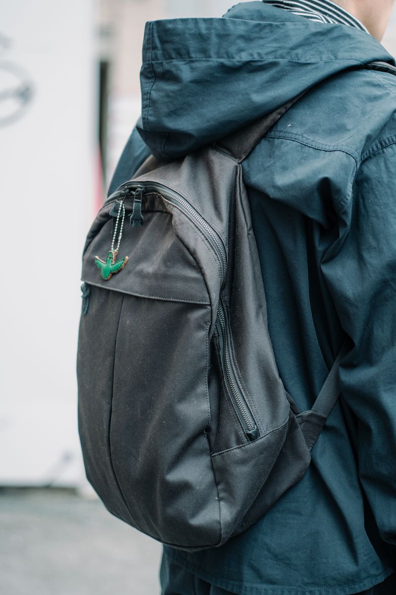 シンプルにまとめた大人の秋コーディネート 河野正樹 4枚目の写真