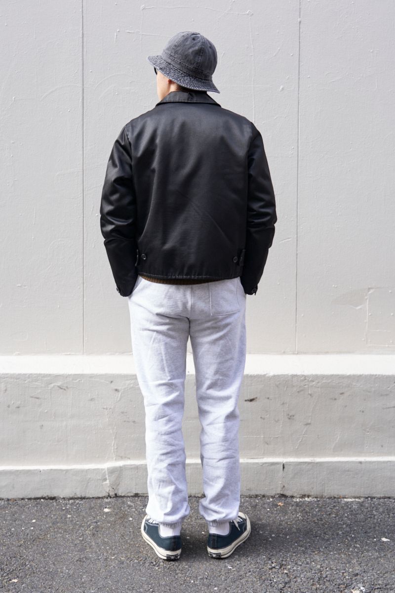 グレーのスウェットでキメキメを回避 増田鉄平 2枚目の写真