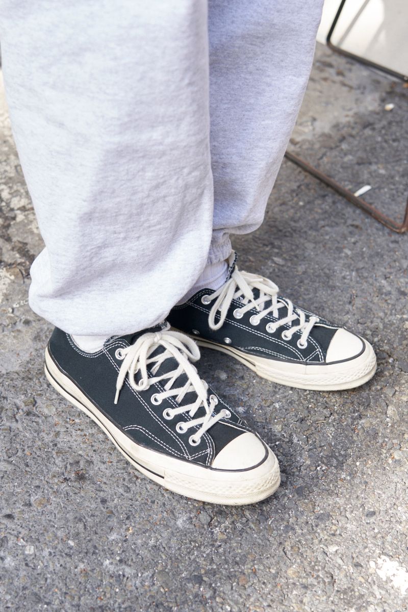 グレーのスウェットでキメキメを回避 増田鉄平 5枚目の写真