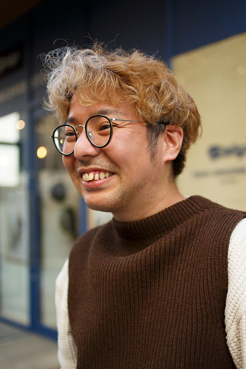 時計から決めた小物上級者のブラウンコーデ 大西芳紀 2枚目の写真