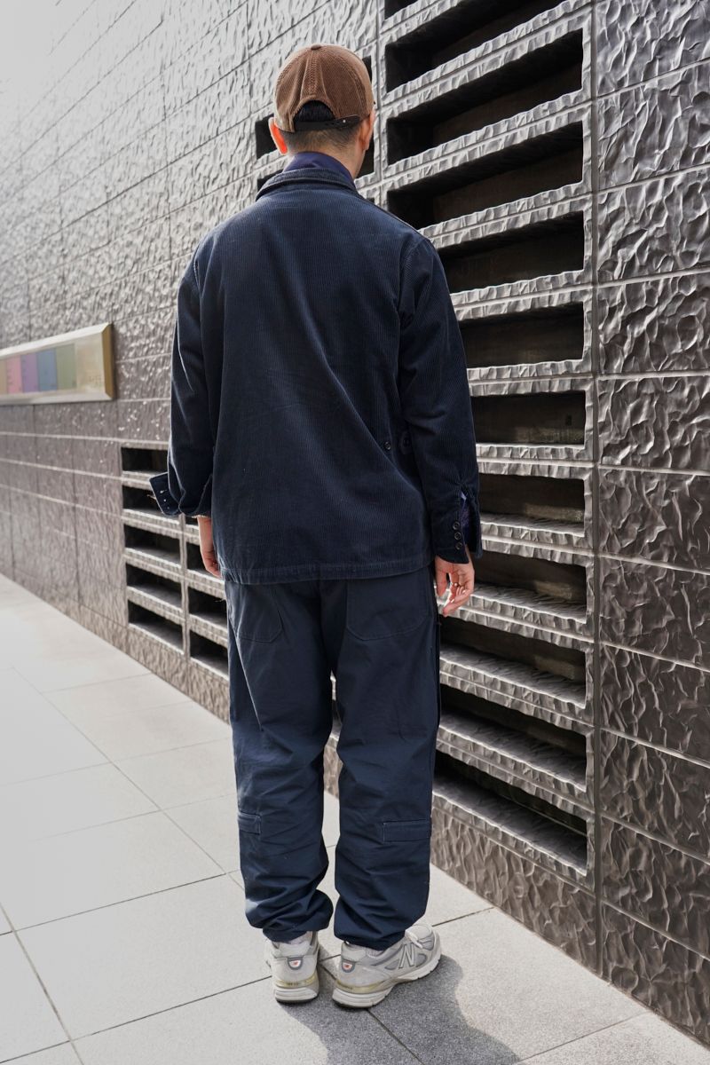 同色コーデののっぺり感を異素材使いで回避 小妻 弘 2枚目の写真