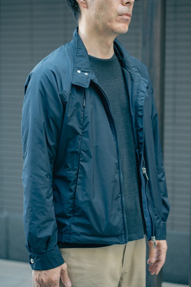 デニムが嫉妬する紺ジャケとチノの絡み合い 松田邦彦 3枚目の写真