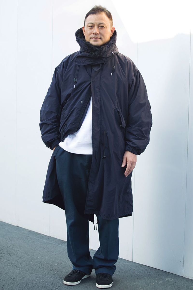 シンプルコーデを格上げする秘訣は素材にあり！こだわりが凝縮したモッズコート 「エイトン」ディレクター久﨑康晴