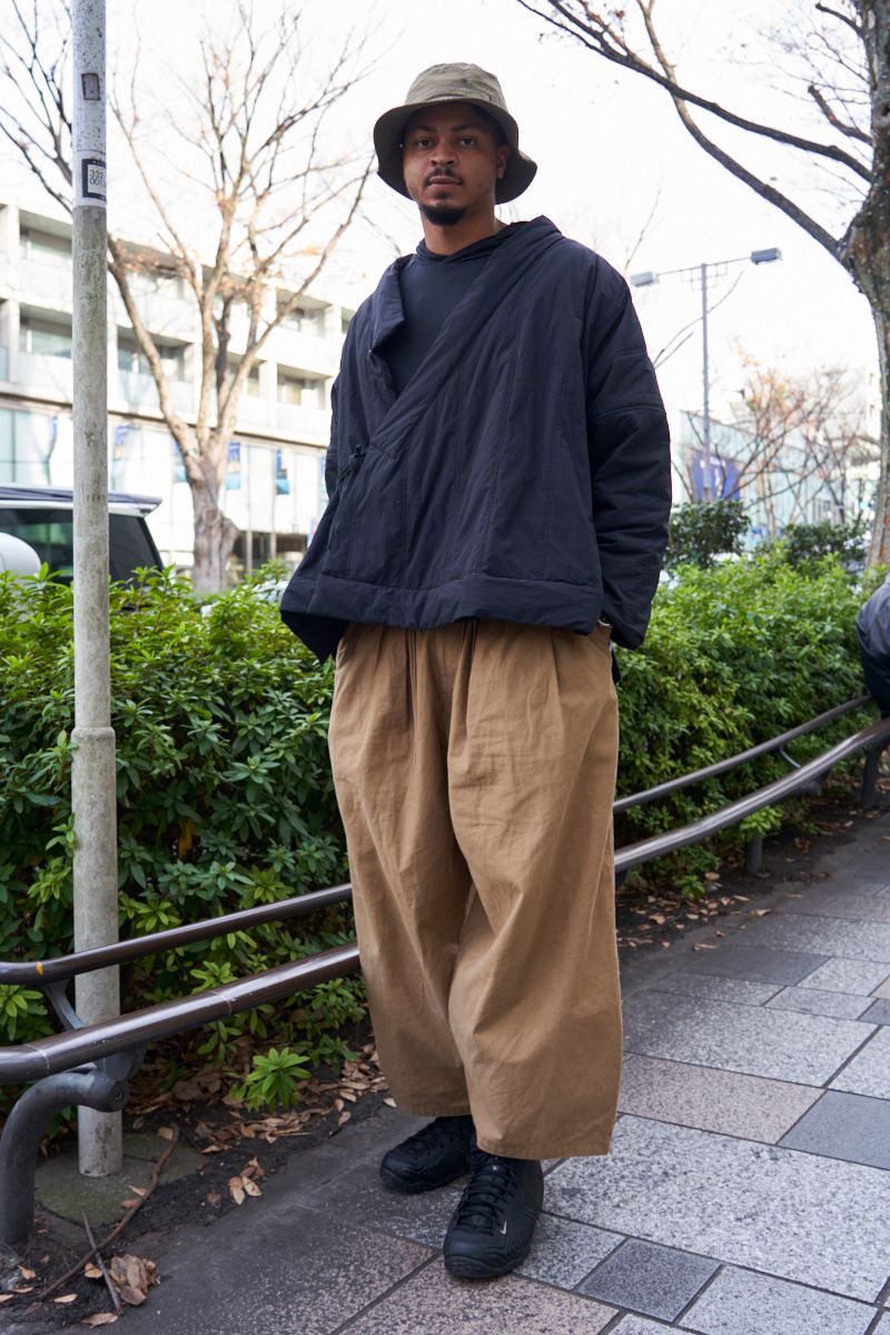 たほっとしたサイズ感がこなれた雰囲気 tacai