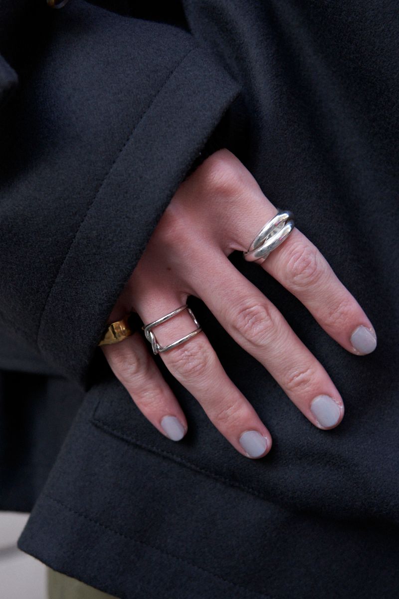 マルジェラのジッパーニットでモードな一閃 加賀美 遼 5枚目の写真