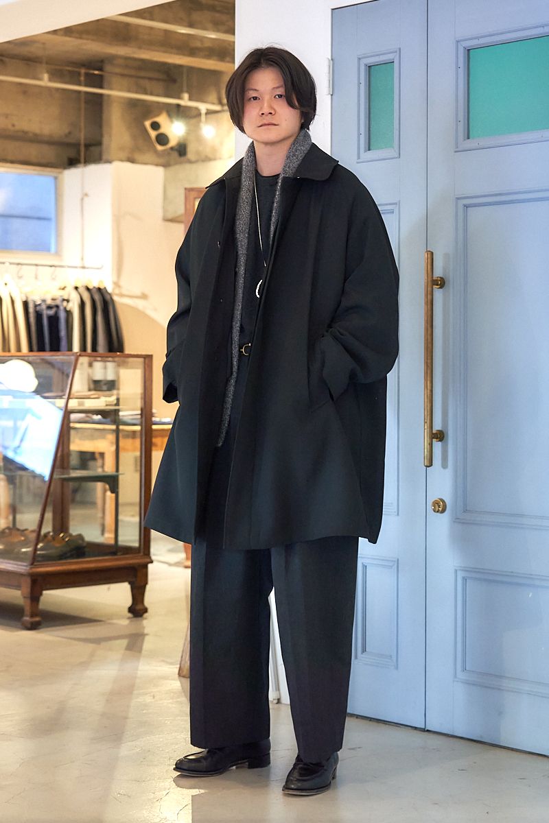 大人の色気がふわりと漂うコートスタイル 橋場祐人