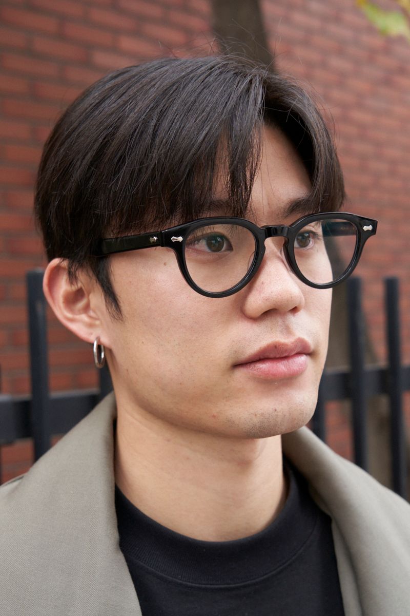 主役アウターでくすみカラーもモードな雰囲気 リー 3枚目の写真