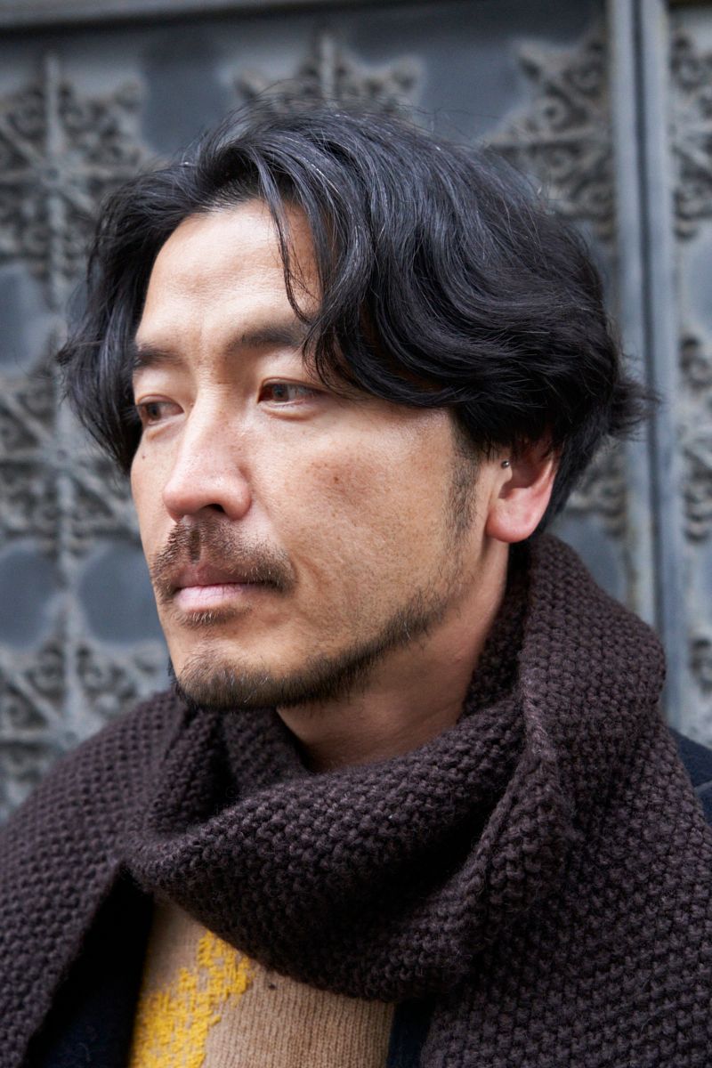 上質素材にこだわりを見せる大人の贅沢コーデ 小林雄美 3枚目の写真