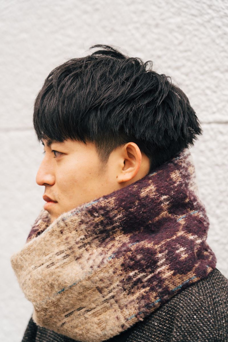 ジャケットとマフラーのオーバー感がいい感じ 榎本 倫 2枚目の写真