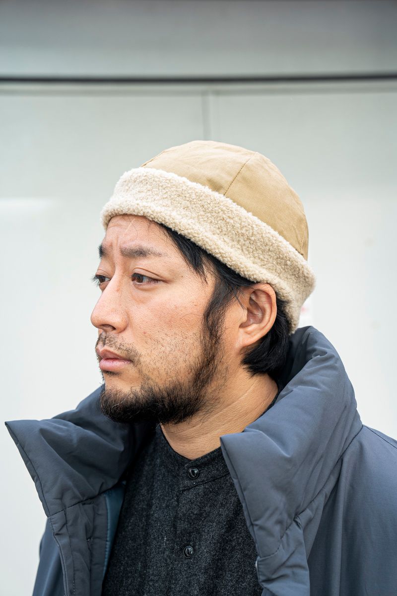 オールブラック風同系色コーデにカジュアル感をプラス 河野龍乃助 2枚目の写真