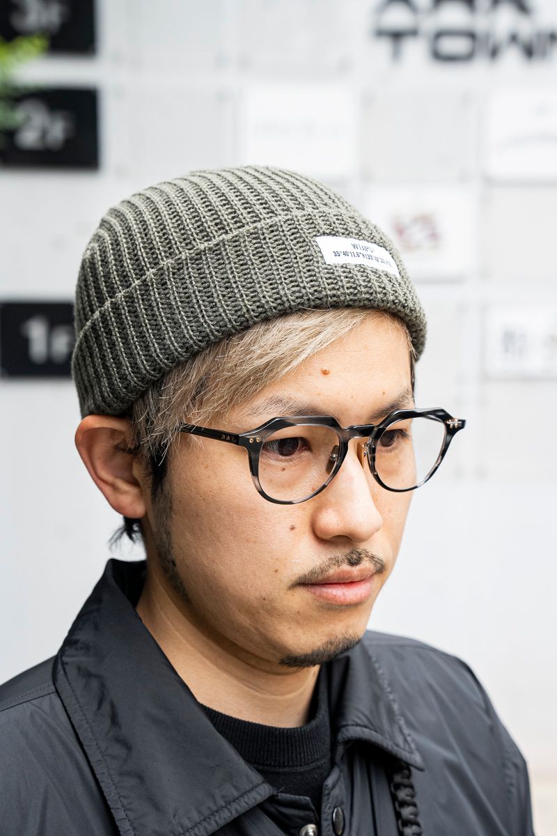 ブラックのストラップで軽快さをアップした黒モード 主藤聡史 2枚目の写真