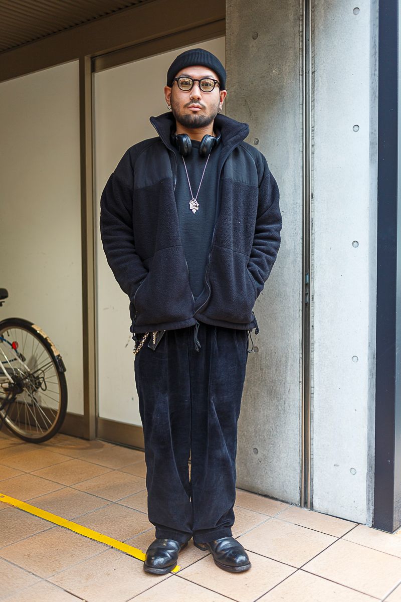軍用フリースジャケットレベル3で黒極まる 鈴木裕也