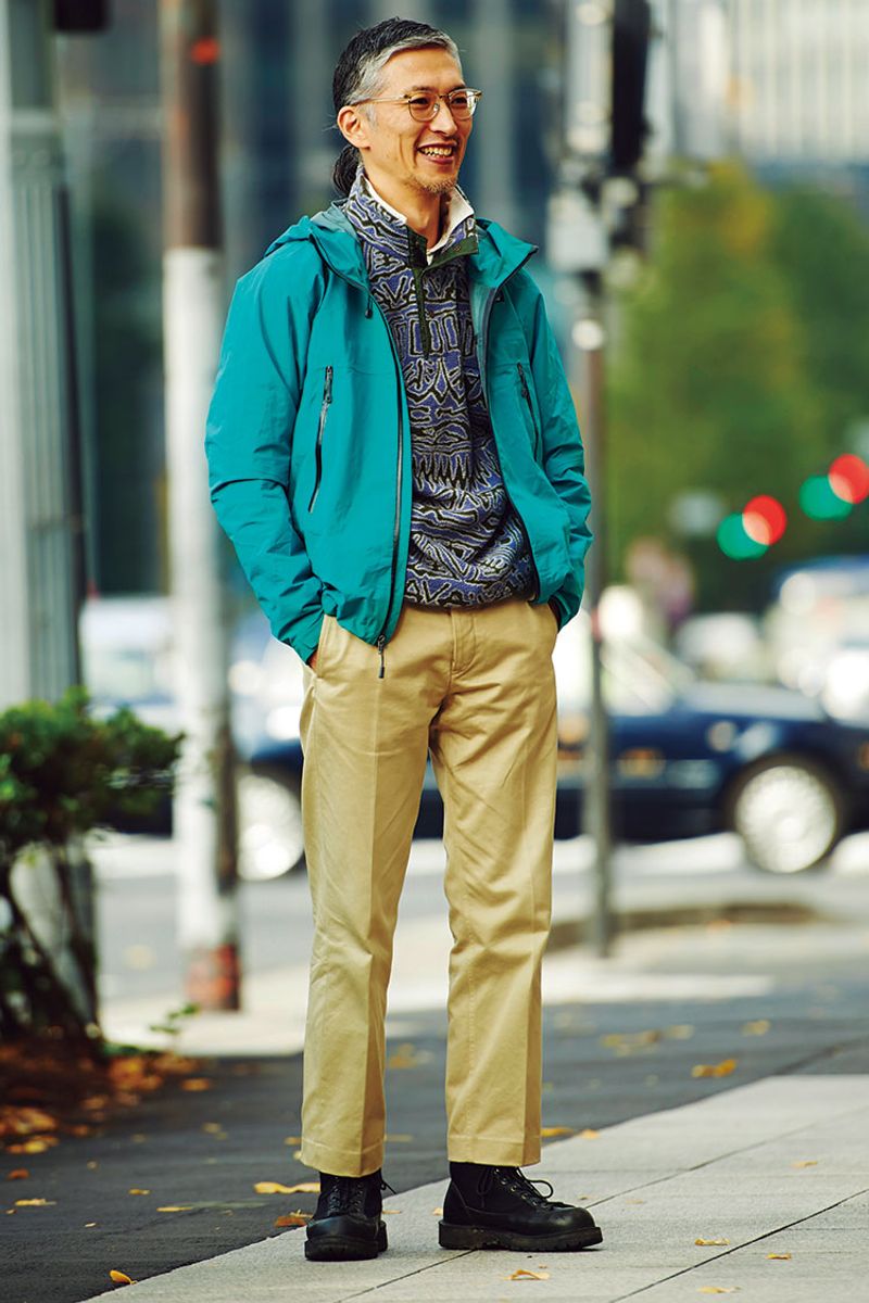 街と山で兼用できるシェルジャケット。挿し色使いで軽やかな印象に 「グラッシーズ」常務取締役漆畑博紀
