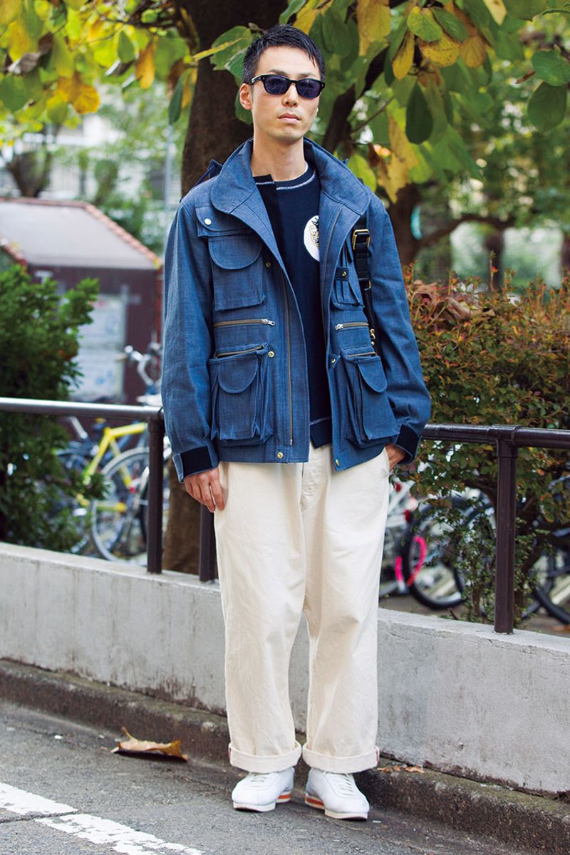 キメキメのトップスに抜け感を。パンツをあえて”いなたく”履く 蔦木裕仁