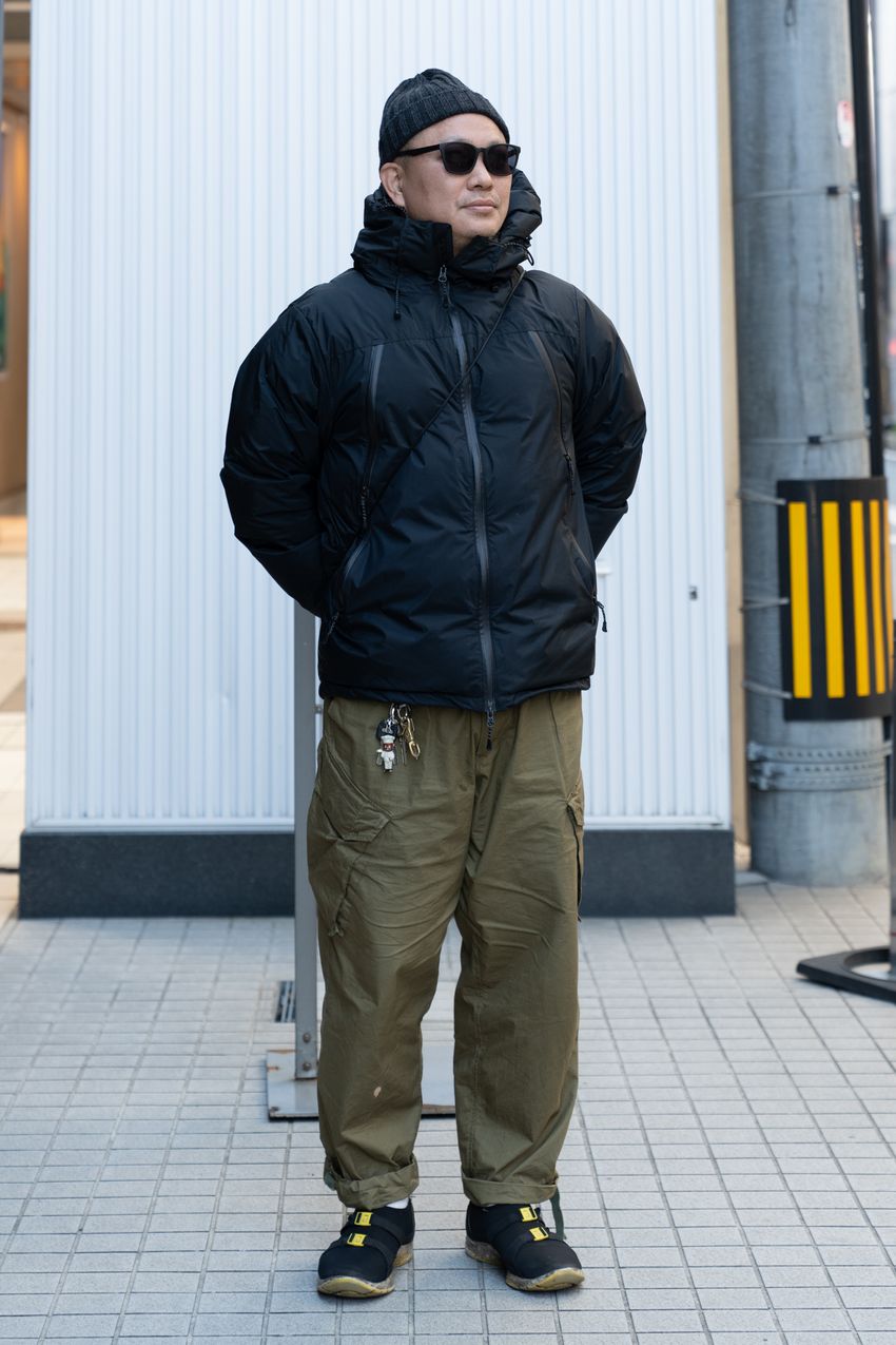 ワコマリアコラボも！バリエーション豊かな「ナンガ」のダウン、街角の3人の着こなし - 6枚目の画像