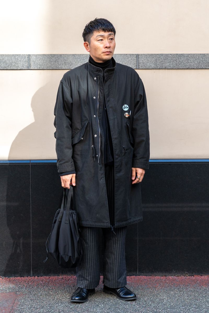 隙のないコーデに“好き”を与えるバッジ効果 河野正樹