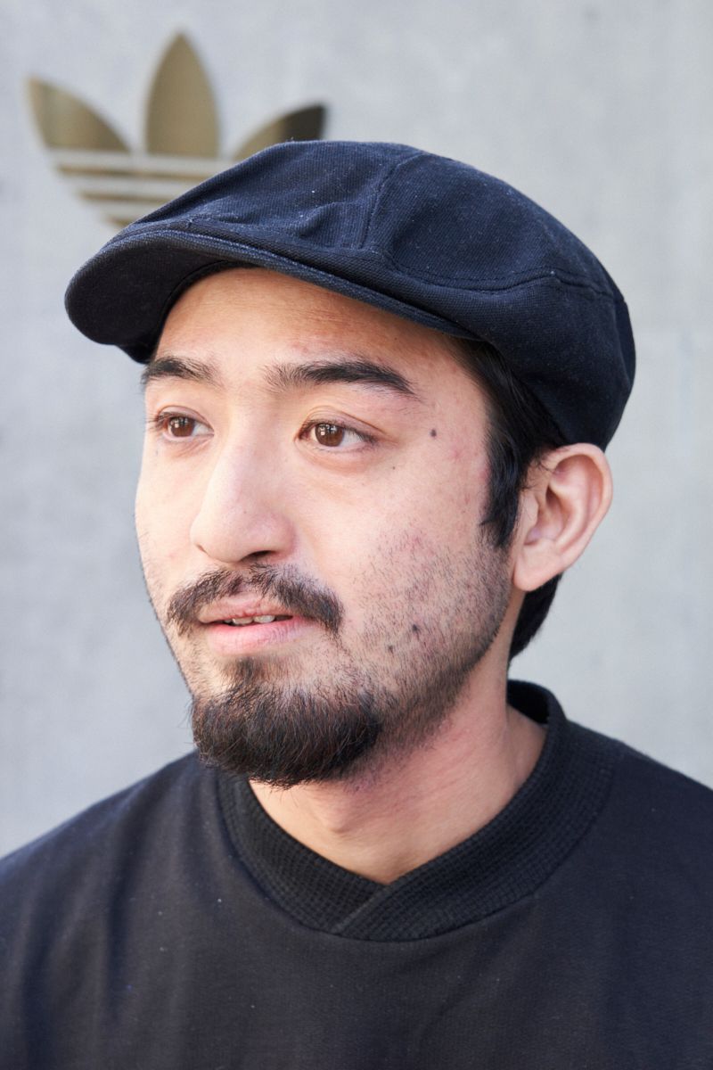 新作スニーカーにワークパンツが好相性 大越優也 3枚目の写真