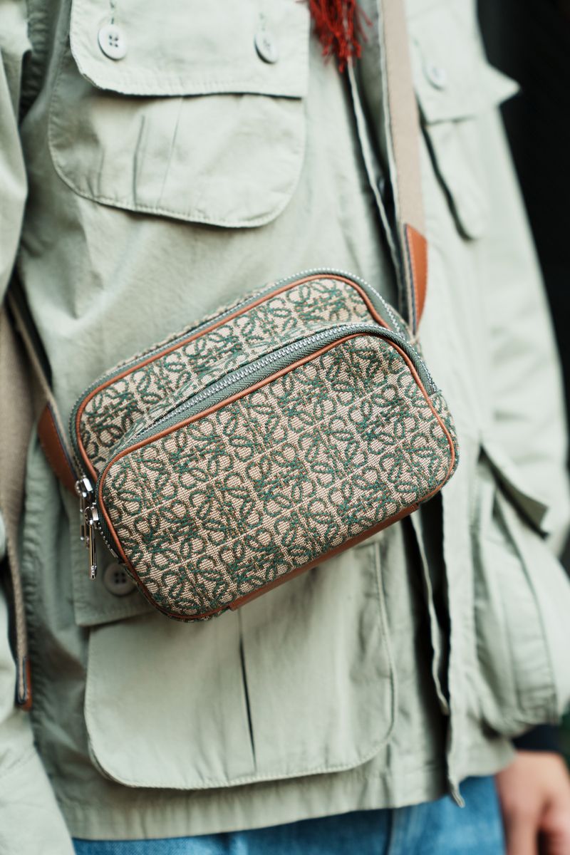 モッズに愛された老舗スカーフで首元を飾る 川口賢一 4枚目の写真