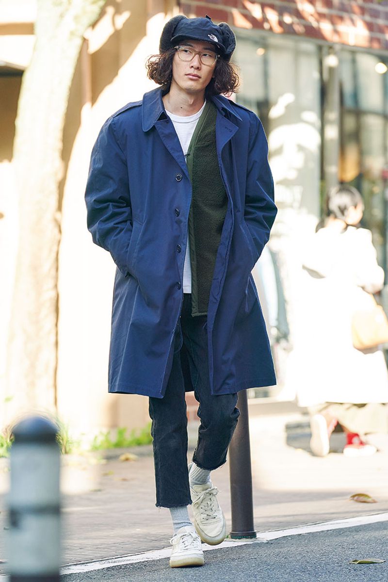 絶妙なシルエット、その秘密は？ スリムフィットデニムのカットオフ！ 上條 豪