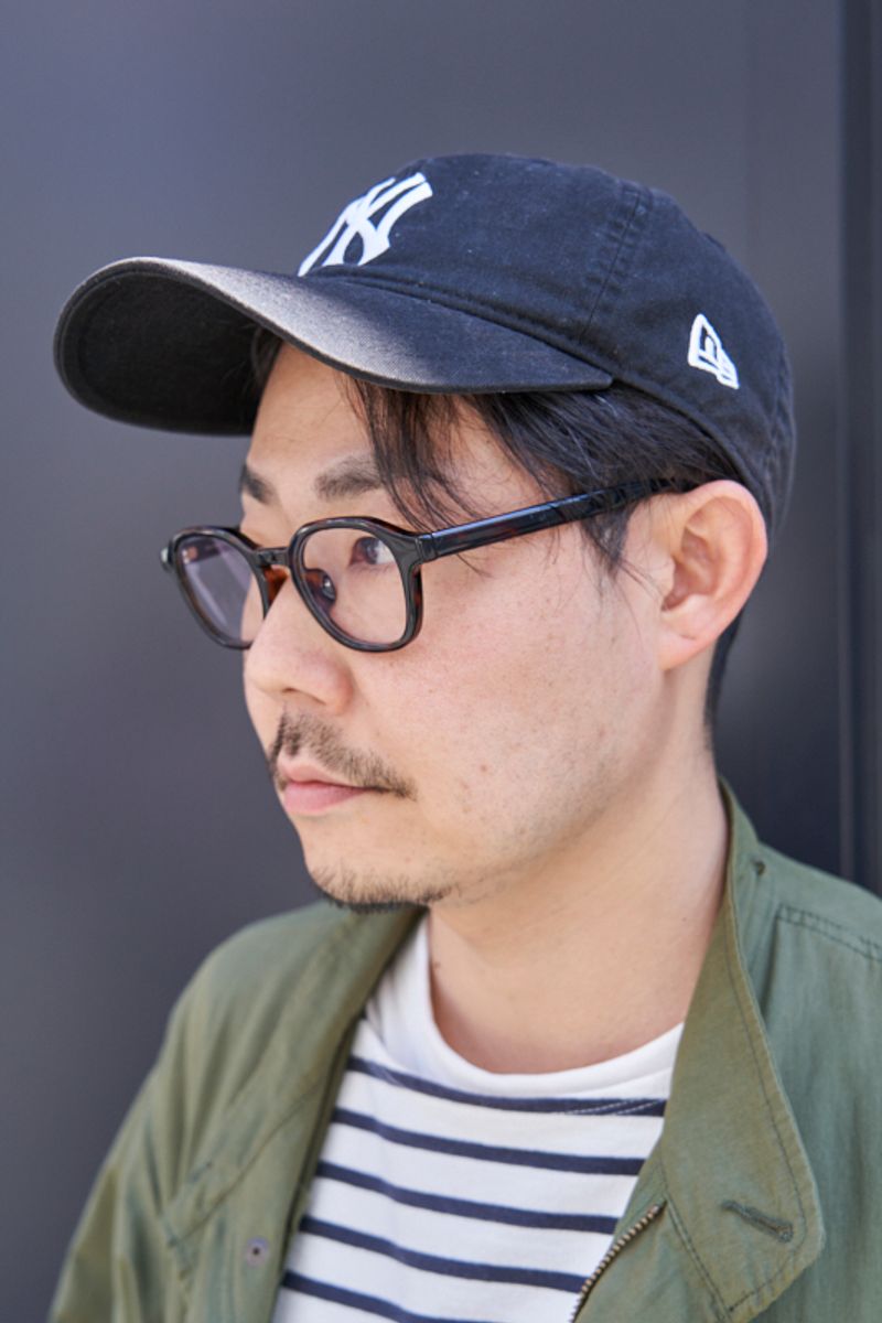 春のモッズコートはカラフルスニーカーと 木村泰士 3枚目の写真