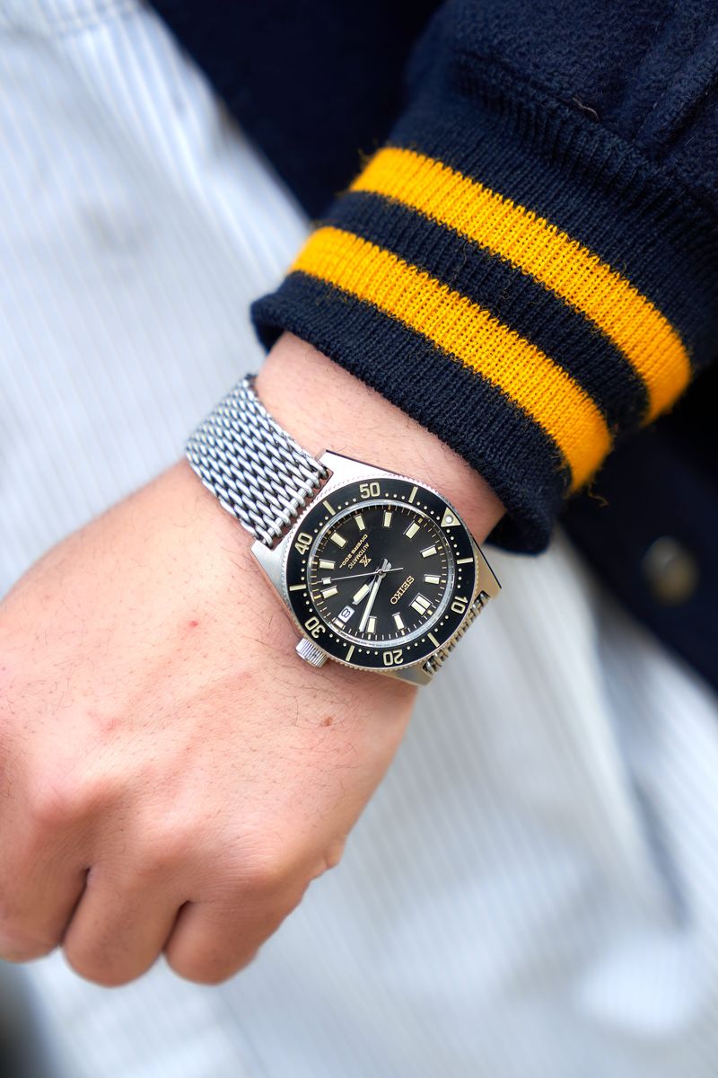 ストリートの極意。シャツの第一ボタンは閉める 杉坂友太郎 4枚目の写真