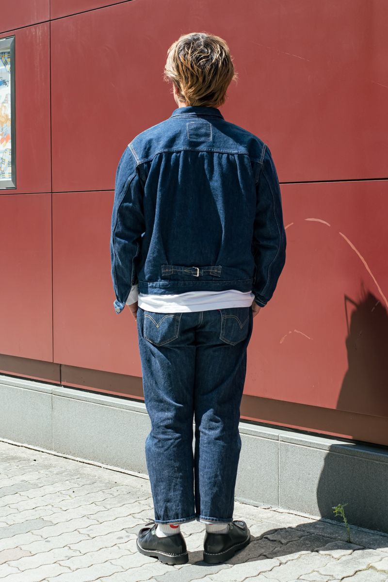 自作Tシャツをデニムセットアップと タケヒロ 2枚目の写真