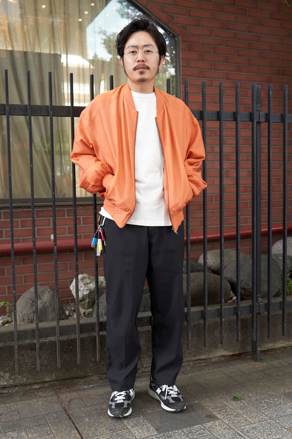 ブルゾン 古着  カットソー エルイー  パンツ ラングラー  シューズ ニューバランス  眼鏡 ミチオ×マル  腕時計 オメガ