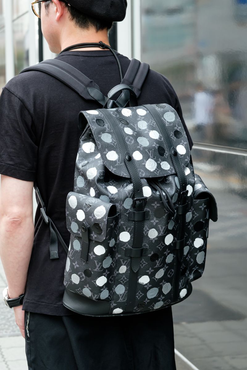 上も下も足元も、すべてギャルソン黒コーデ たかのり 4枚目の写真