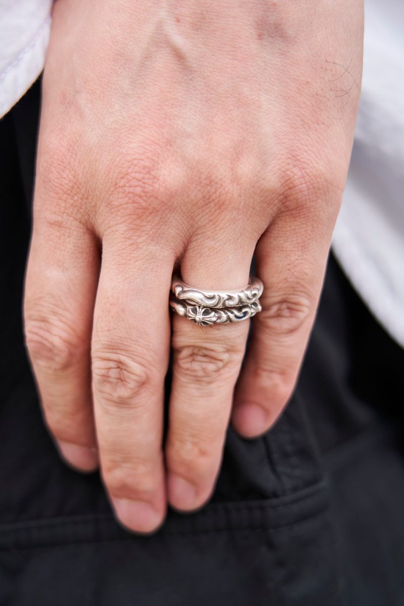 軽さが出るパラシュートパンツにハイテク靴 コウ 5枚目の写真