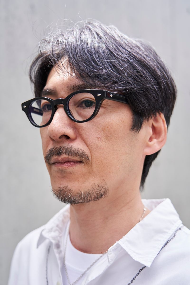 軽さが出るパラシュートパンツにハイテク靴 コウ 3枚目の写真