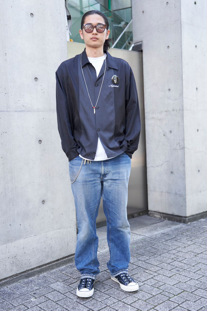 「リーバイス×コンバース」。世代も流行も超える王道タッグ、街の20代はどう合わせてる？ - 5枚目の画像