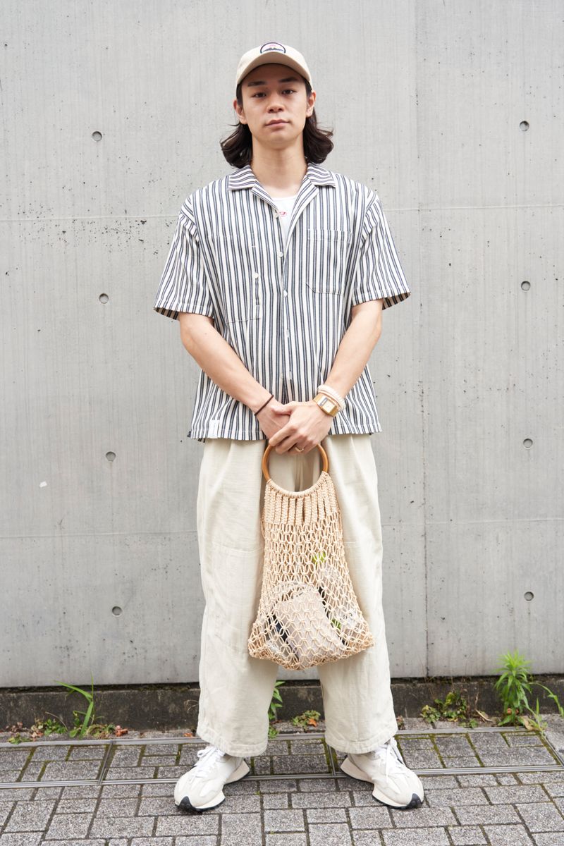 都会のサマーコーデ。ストライプ＆メッシュ 小島大河
