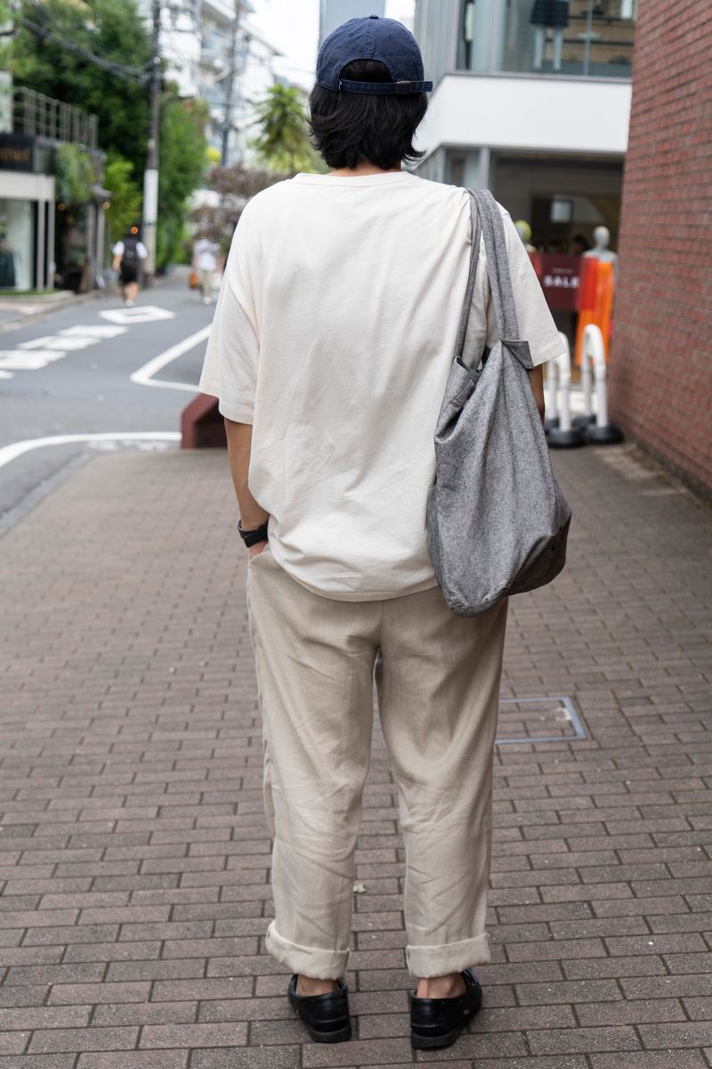 夏の天然素材。麻のパンツでゆるっと気分 MYEONG SEYOON 2枚目の写真