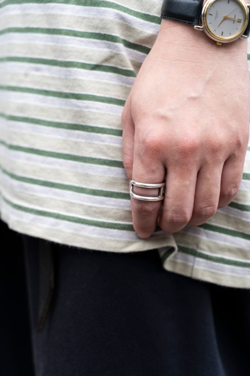 ラフな感じの休日着に親から受け継いだ時計 中田也真登 5枚目の写真