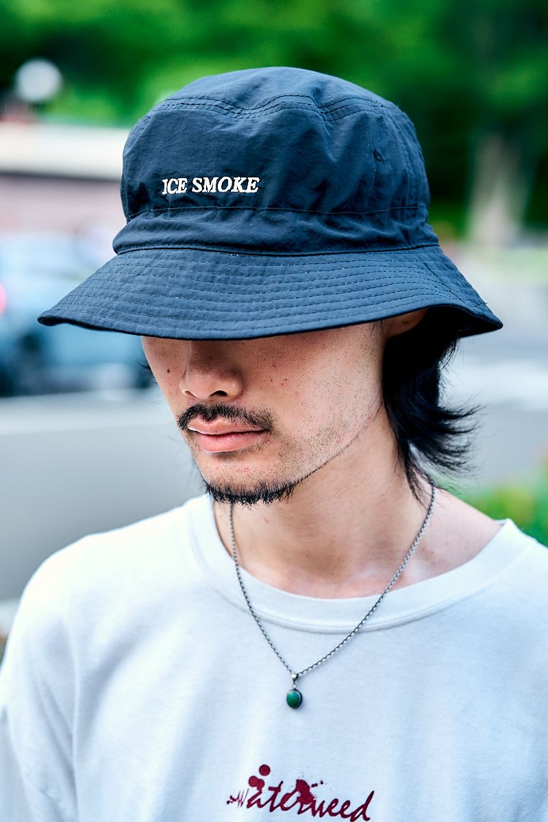 隠すよりも見せる。脛が喜ぶカラーソックス 馬場亮太 3枚目の写真