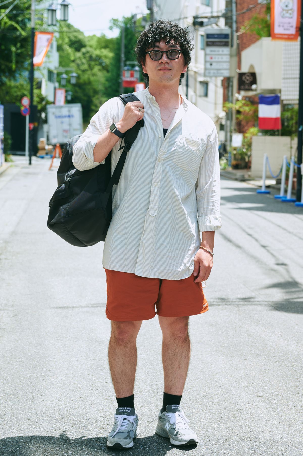 シャツ コモリ  パンツ ナイキ  シューズ ニューバランス  眼鏡 ノチノオプティカル  バッグ モノリス  バングル ファイブサーティパーク  リング トムウッド  腕時計 アップル