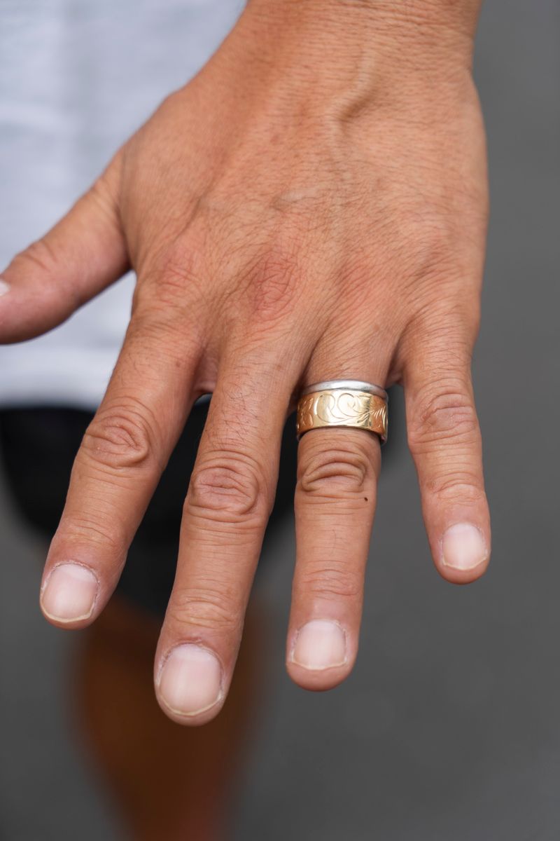 夏はショーパンしか。ピンクのVANSが◎ 小堀秀幸 3枚目の写真