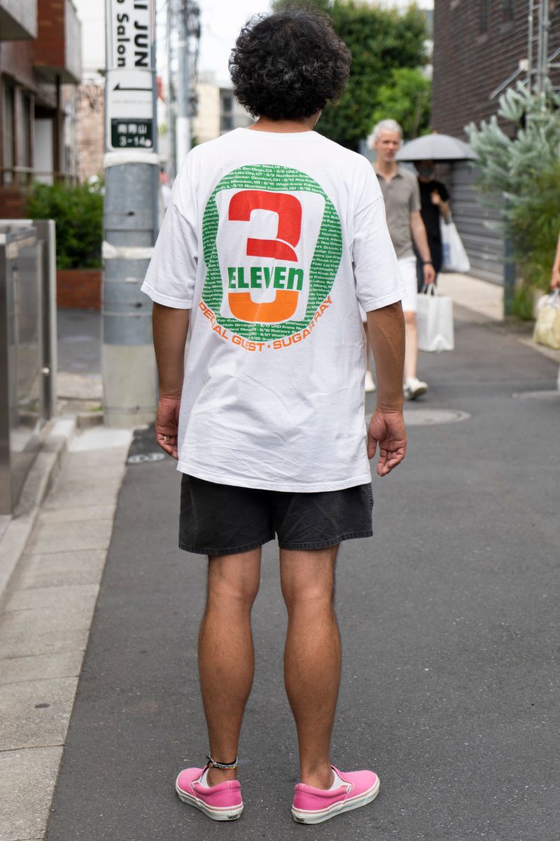 夏はショーパンしか。ピンクのVANSが◎ 小堀秀幸 2枚目の写真