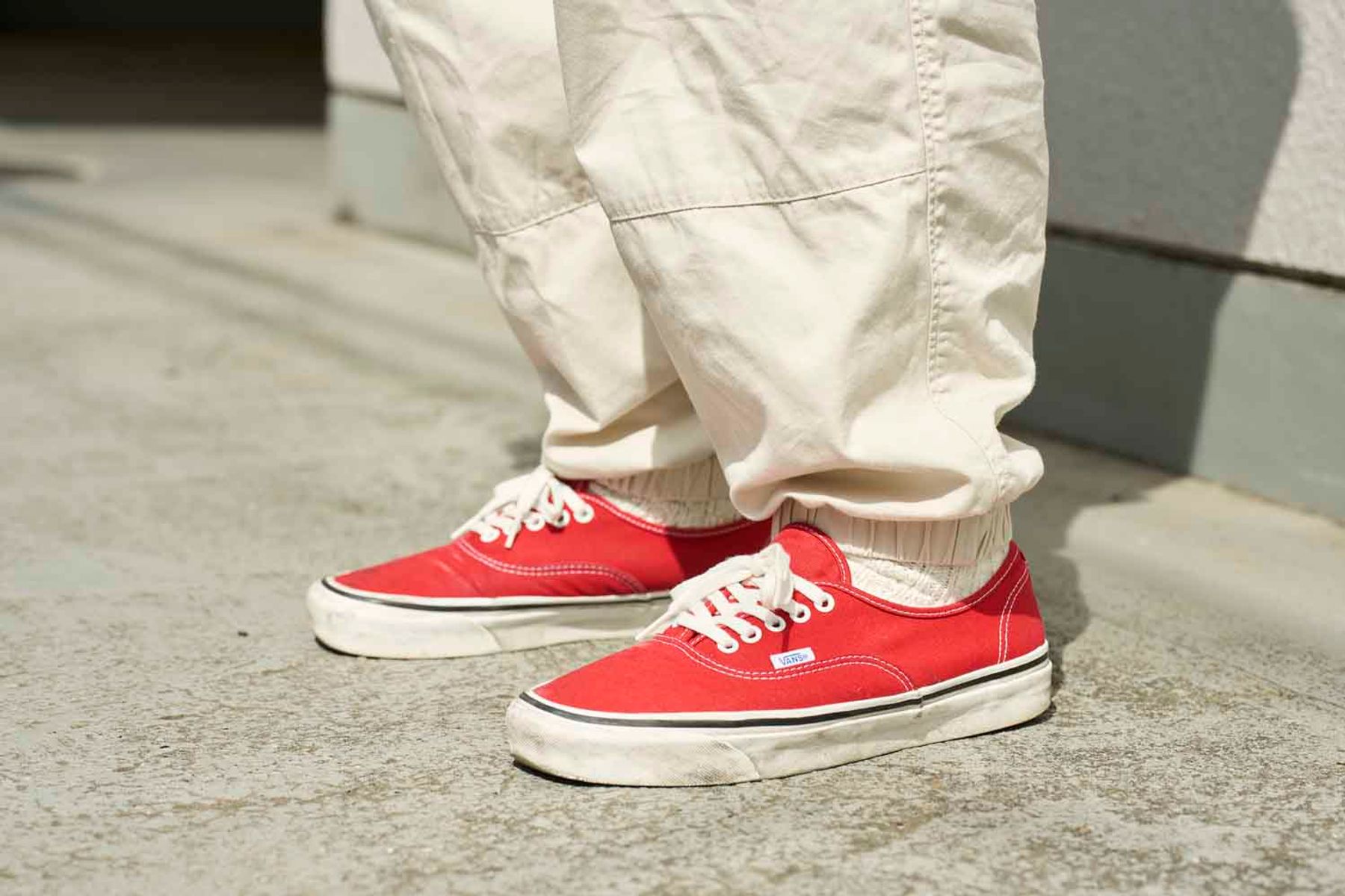 カーゴパンツのゆったり感にシャツが好相性 髙田正太郎 5枚目の写真