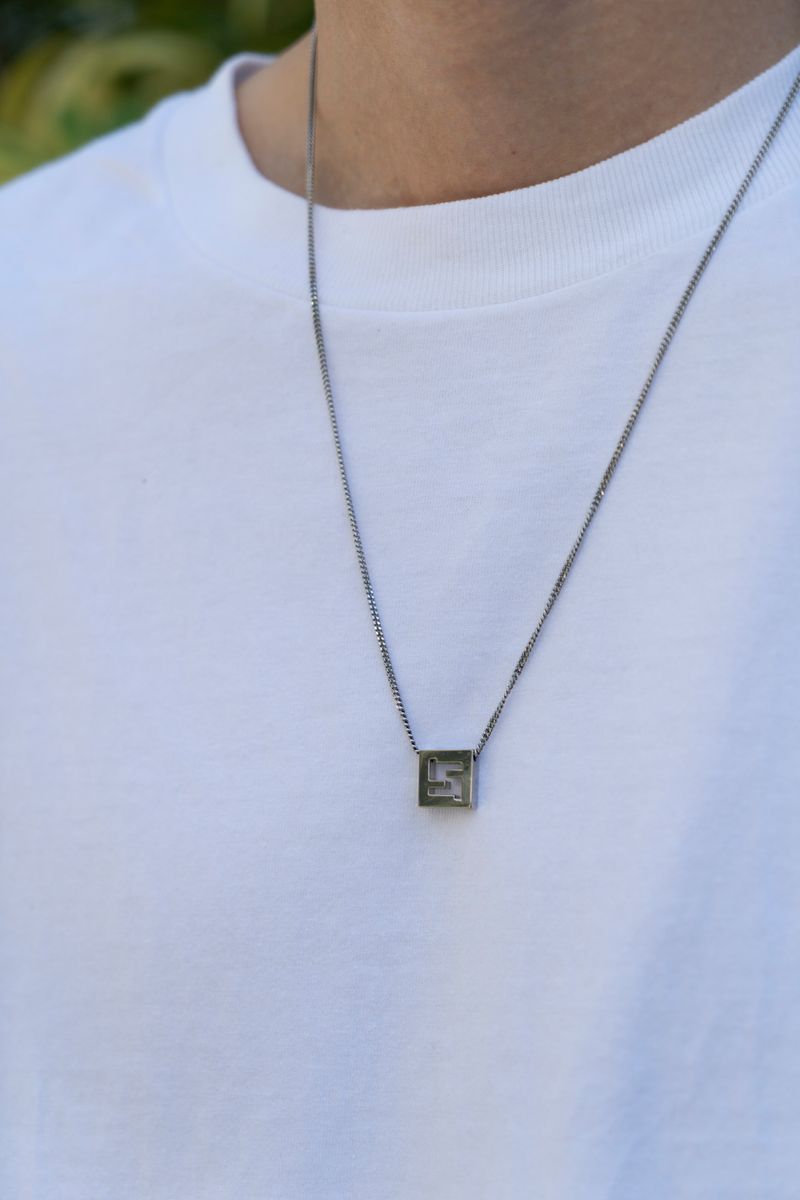 差がつくヘインズ。半端丈のスリーブが新鮮 Nissy 4枚目の写真