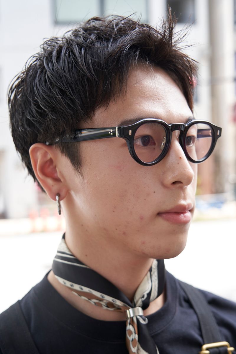 オーバーオールをオールブラックでCOOLに Shougo 3枚目の写真