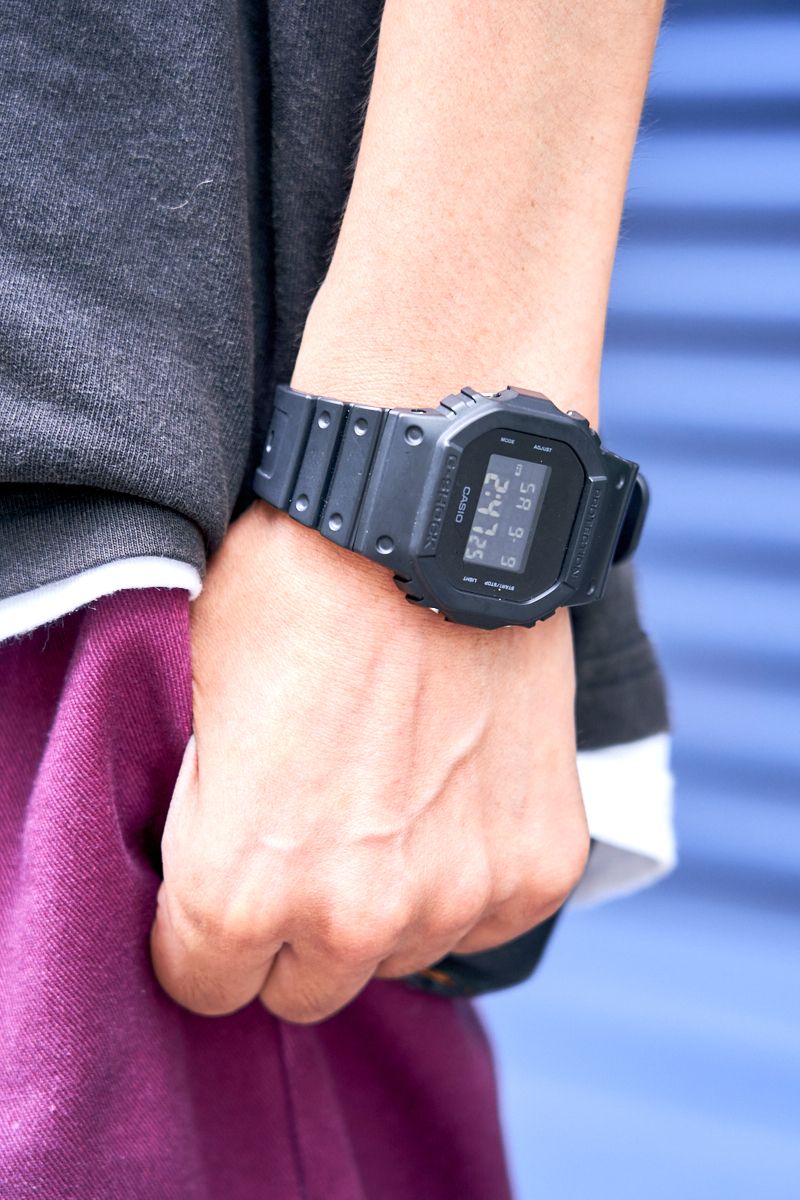 待ちきれぬ秋をパープルパンツでお出迎え 岡村 拓 7枚目の写真