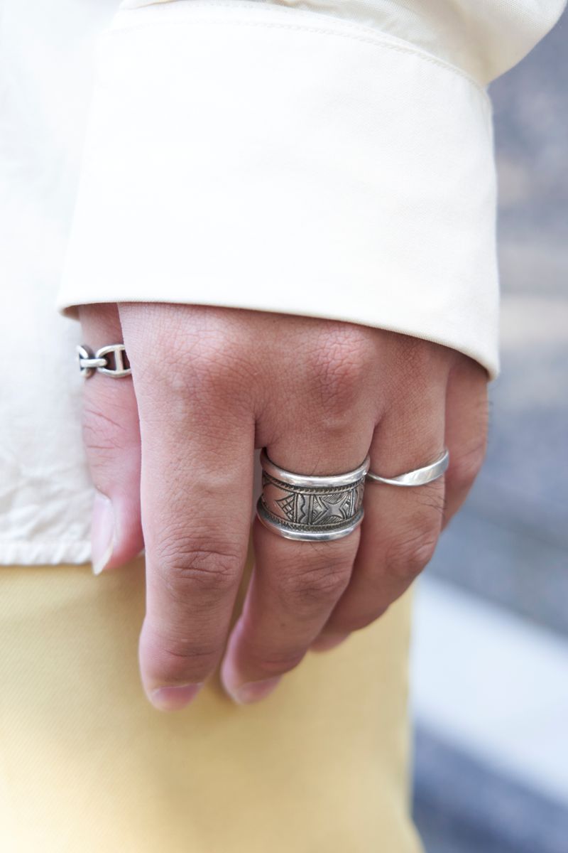 Z世代に学ぶ都会的なカラーリングセンス 鍵本 翔 5枚目の写真