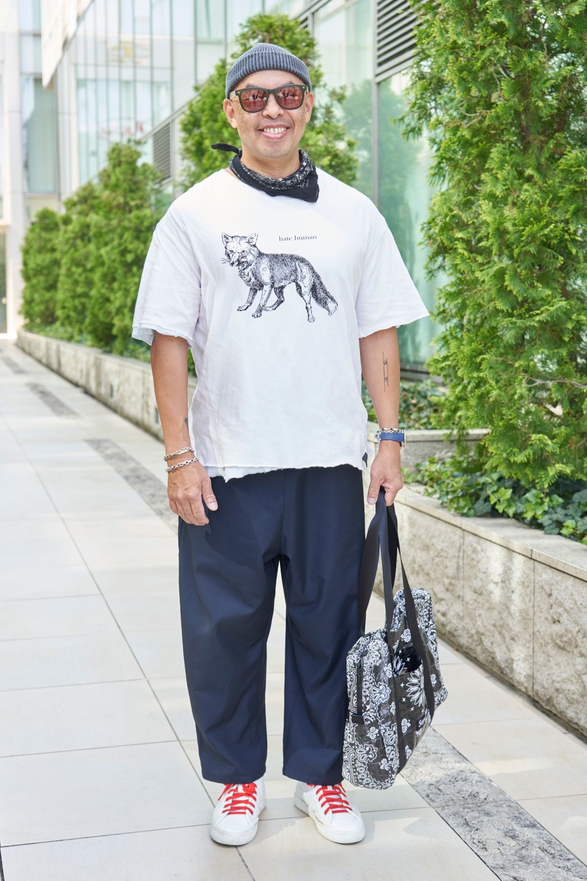 Tシャツ＝アンダーカバー